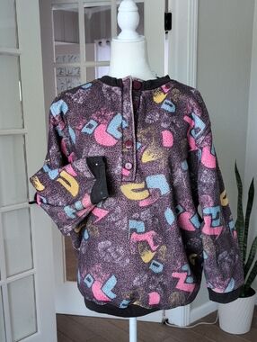 Vintage Retro Long-Sleeve Pullover Shirt in Multicolor Abstract Print Size Large